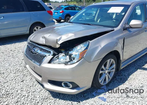 2014 Subaru Legacy 2.5I Limited из США, поврежденный, VIN 4S3BMBL65E3018282